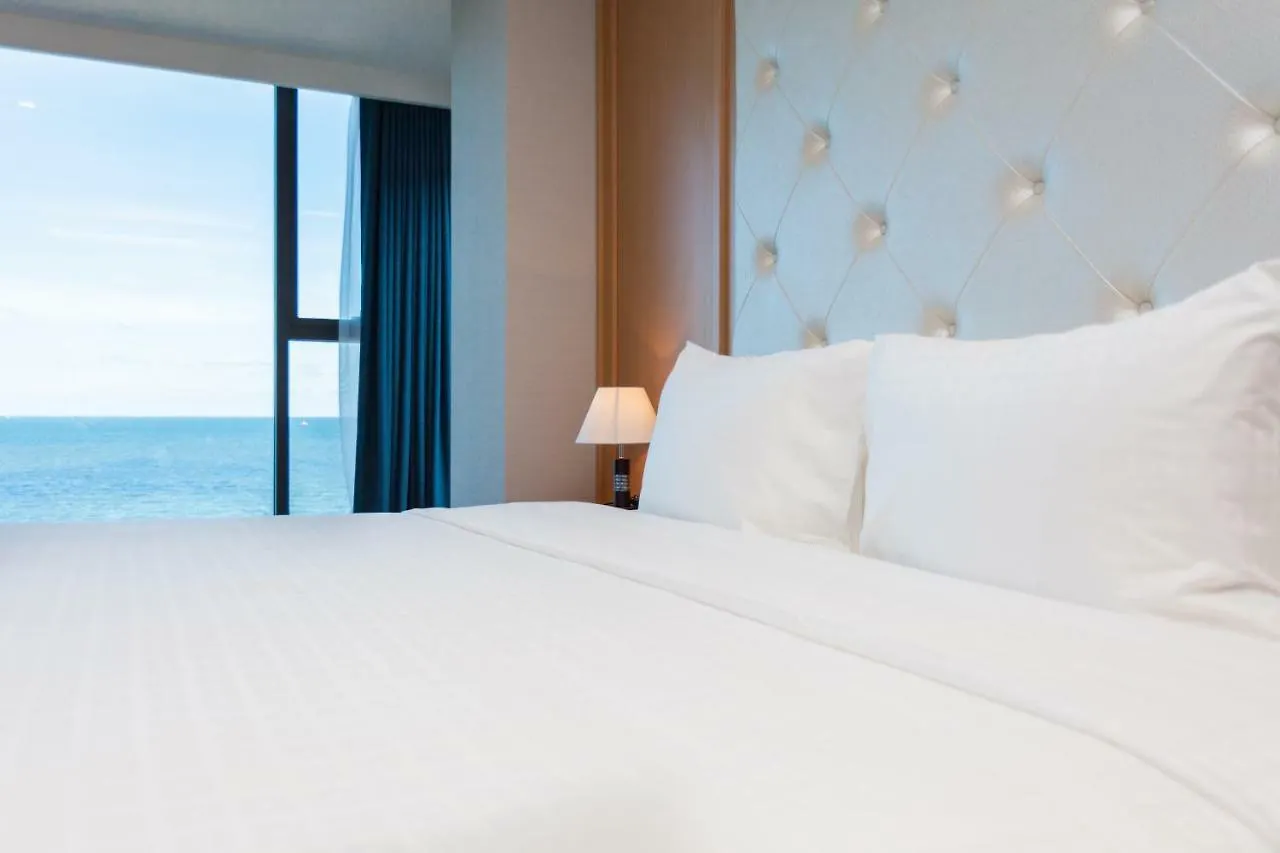 ****  Vung Tau Riva Hotel Vietnam